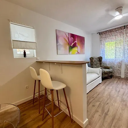 Rossi Apartament